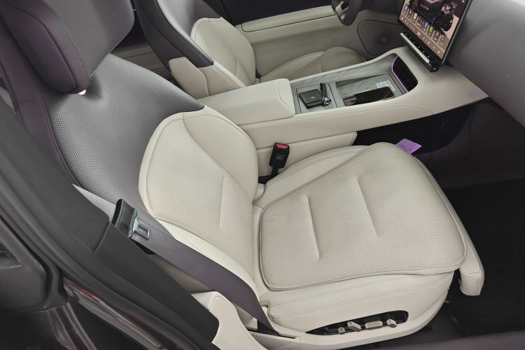 Used Avatr 12 2023 700 Three-Laser Rear-Wheel Drive Luxury Edition Right Front Seat