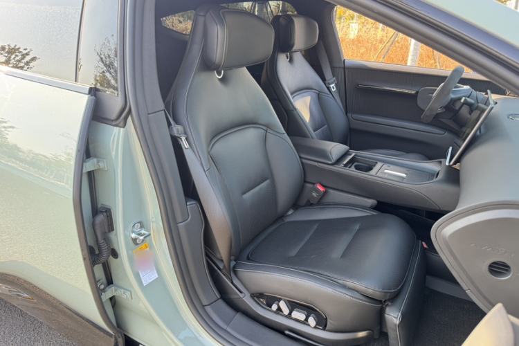 Used Avatr 12 2023 650 Three-Laser Four-Wheel Drive Performance Edition Right Front Seat