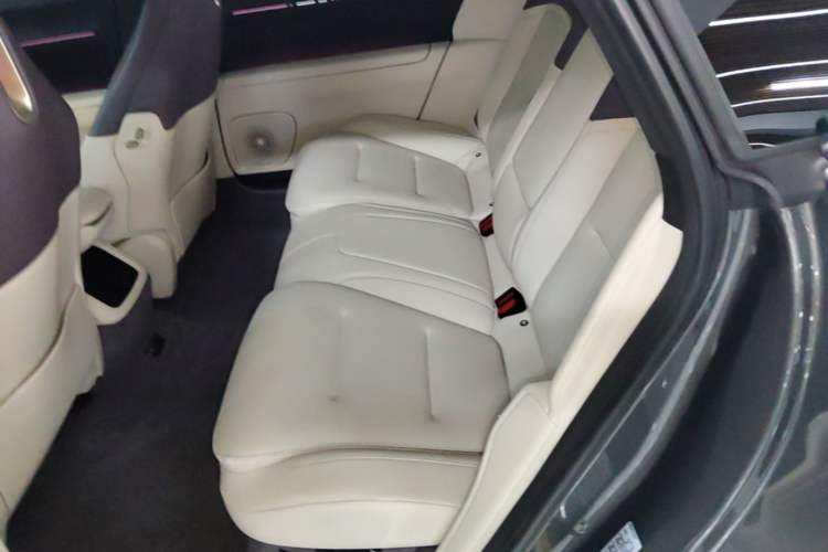 Used Avatr 12 2023 650 Three-Laser Four-Wheel Drive Performance Edition Left Rear Seat