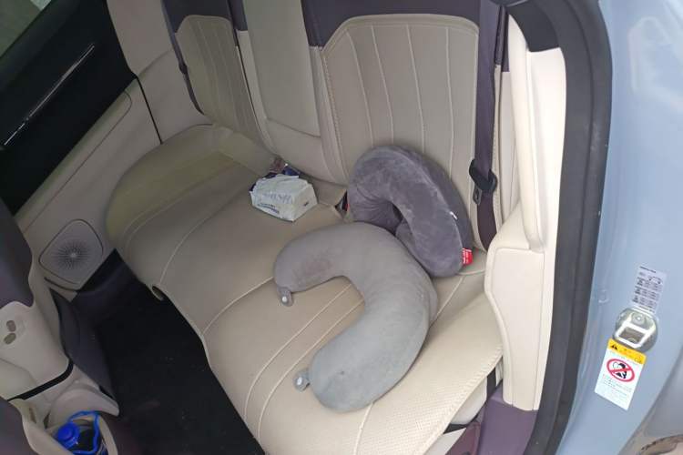 Used Avatr 12 2023 650 Three-Laser Four-Wheel Drive Performance Edition Left Rear Seat