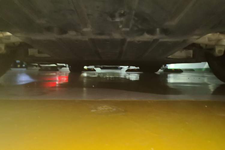 Used Avatr 12 2023 700 Three-Laser Rear-Wheel Drive Luxury Edition Chassis Rear