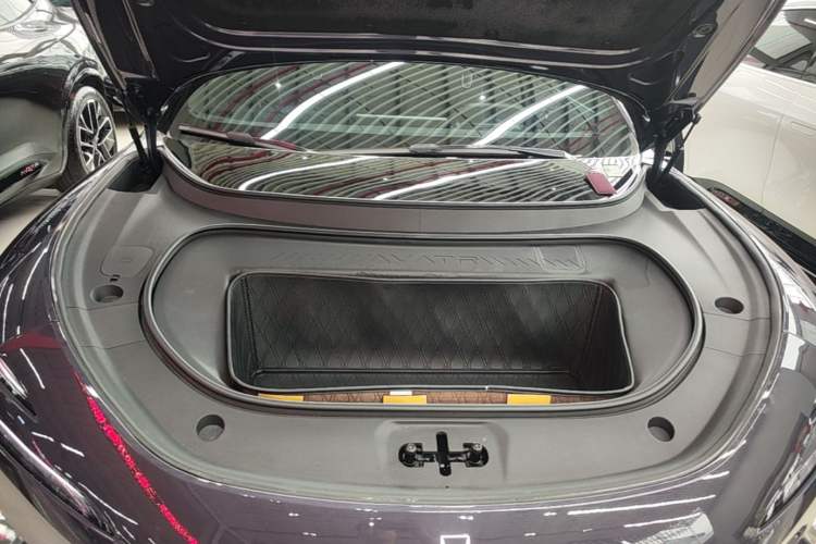 Used Avatr 12 2023 650 Three-Laser Four-Wheel Drive Performance Edition Engine Bay