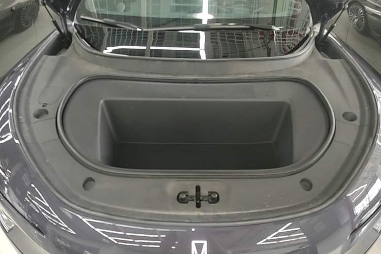 Used Avatr 12 2023 700 Three-Laser Rear-Wheel Drive Luxury Edition Engine Bay