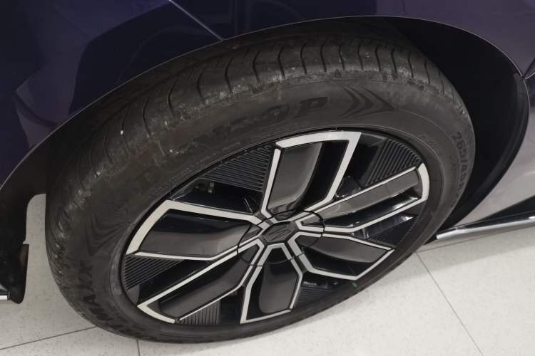 Used Avatr 12 2023 650 Three-Laser Four-Wheel Drive Performance Edition Exterior 5