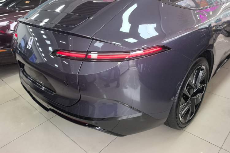 Used Avatr 12 2023 700 Three-Laser Rear-Wheel Drive Luxury Edition Exterior 8