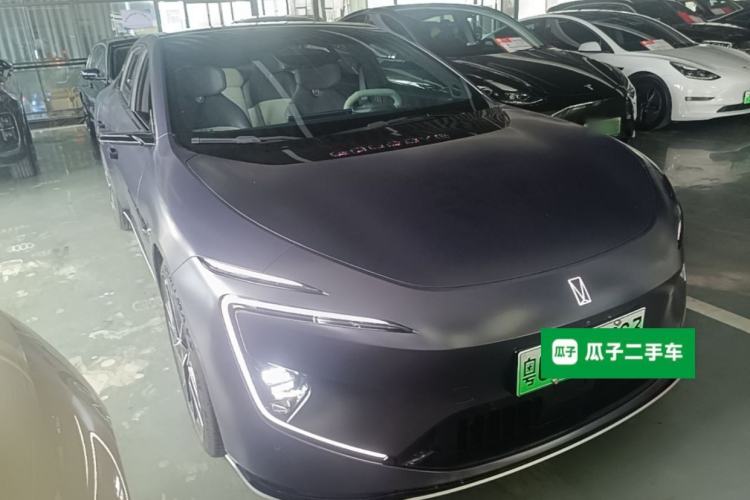 Used Avatr 12 2023 700 Three-Laser Rear-Wheel Drive Luxury Edition Front Right 45 Deg
