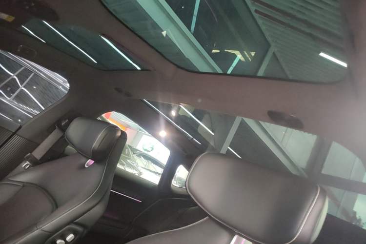 Used Avatr 12 2023 650 Three-Laser Four-Wheel Drive Performance Edition Headliner