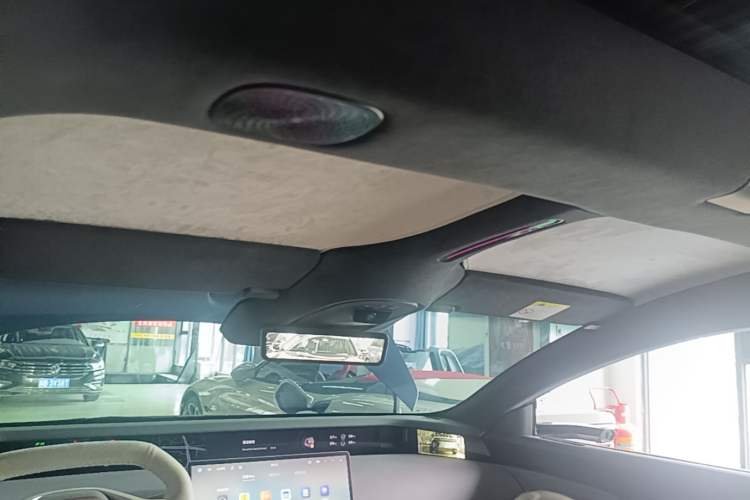 Used Avatr 12 2023 700 Three-Laser Rear-Wheel Drive Luxury Edition Headliner