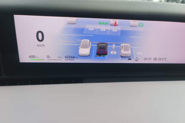 Used Avatr 12 2023 700 Three-Laser Rear-Wheel Drive Luxury Edition Instrument Cluster