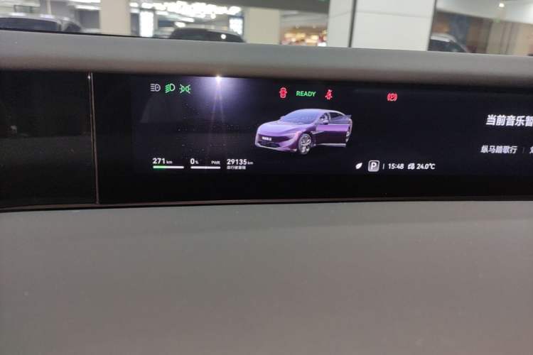 Used Avatr 12 2023 650 Three-Laser Four-Wheel Drive Performance Edition Instrument Cluster
