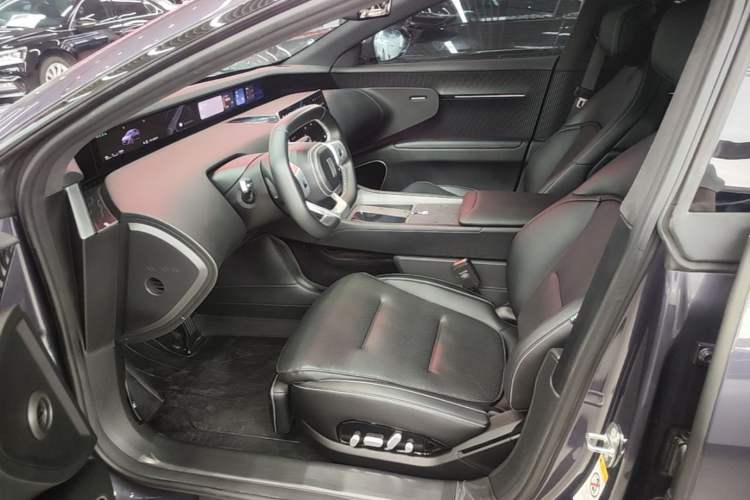 Used Avatr 12 2023 650 Three-Laser Four-Wheel Drive Performance Edition Left Front Seat