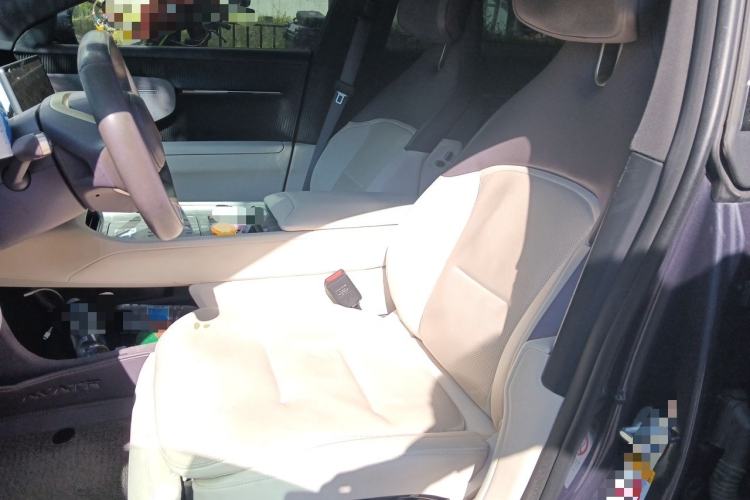 Used Avatr 12 2023 700 Three-Laser Rear-Wheel Drive Luxury Edition Left Front Seat
