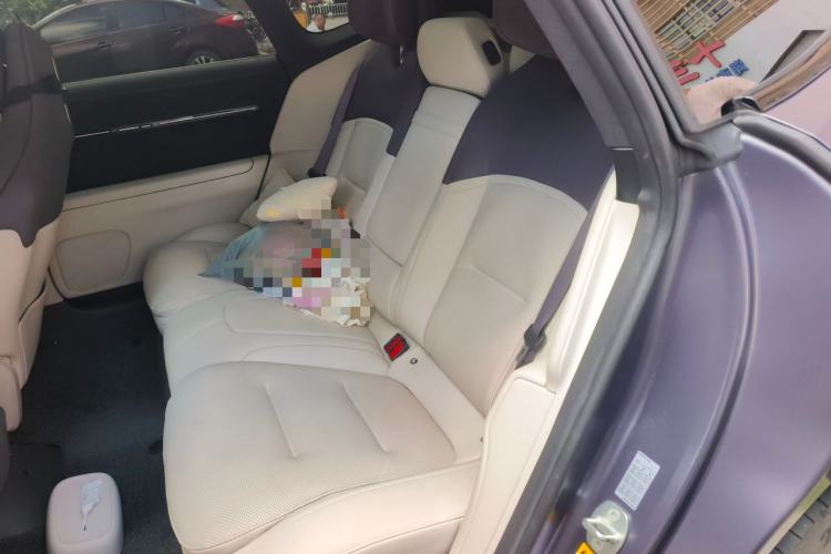 Used Avatr 12 2023 700 Three-Laser Rear-Wheel Drive Luxury Edition Left Rear Seat