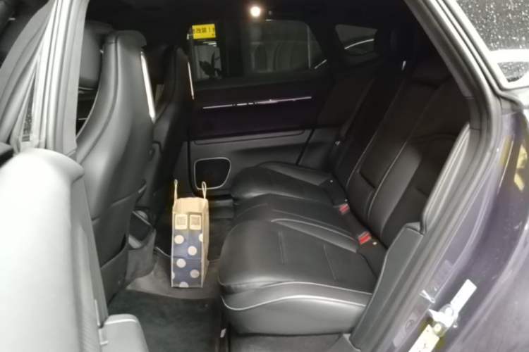 Used Avatr 12 2023 650 Three-Laser Four-Wheel Drive Performance Edition Left Rear Seat