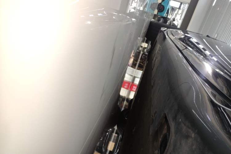 Used Avatr 12 2023 650 Three-Laser Four-Wheel Drive Performance Edition Left Side Sill