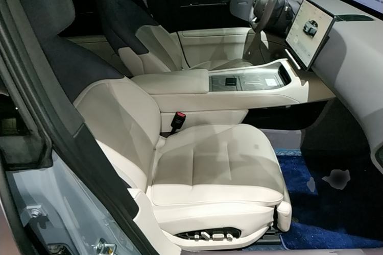 Used Avatr 12 2023 650 Three-Laser Four-Wheel Drive Performance Edition Right Front Seat