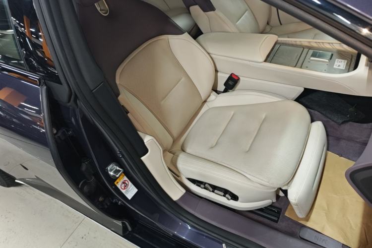 Used Avatr 12 2023 700 Three-Laser Rear-Wheel Drive Luxury Edition Right Front Seat