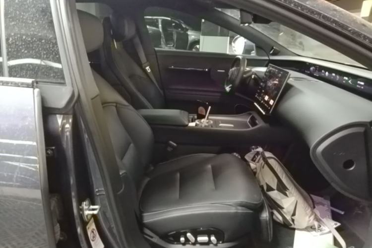 Used Avatr 12 2023 650 Three-Laser Four-Wheel Drive Performance Edition Right Front Seat