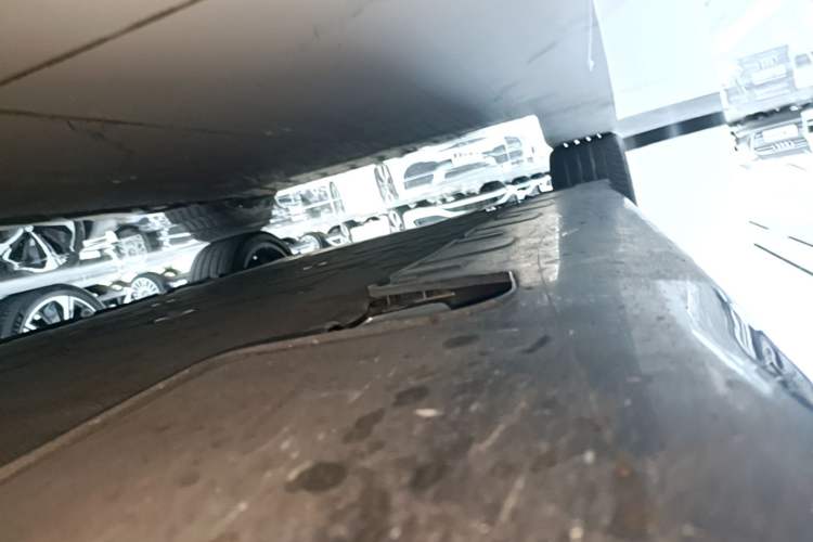 Used Avatr 12 2023 650 Three-Laser Four-Wheel Drive GT Version Right Side Sill