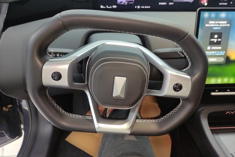 Used Avatr 12 2023 650 Three-Laser Four-Wheel Drive Performance Edition Steering Wheel