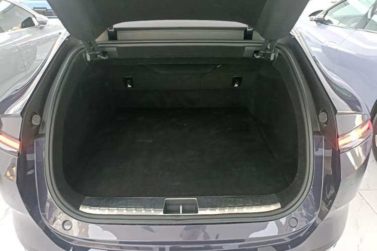 Used Avatr 12 2023 650 Three-Laser Four-Wheel Drive GT Version Trunk