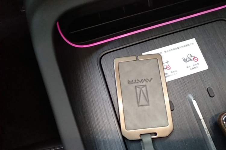Used Avatr 12 2023 650 Three-Laser Four-Wheel Drive Performance Edition Vehicle Key