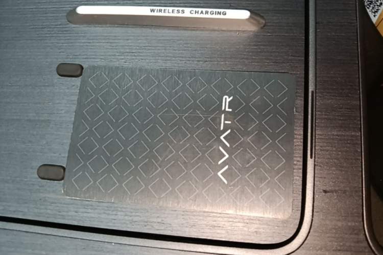 Used Avatr 12 2023 650 Three-Laser Four-Wheel Drive Performance Edition Vehicle Key