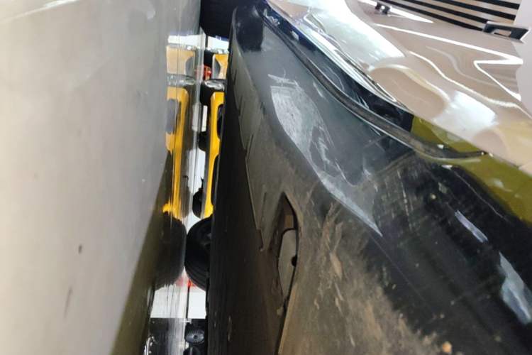 Used Avatr 12 2023 650 Three-Laser Four-Wheel Drive Performance Edition Right Side Sill