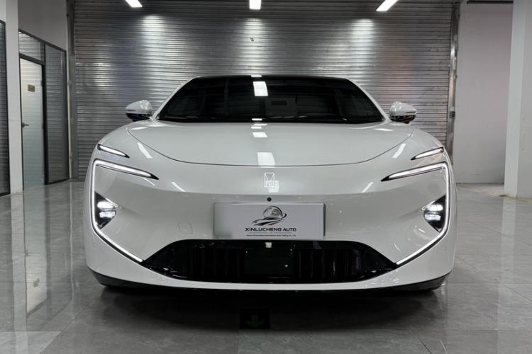 Used Avatr 12 2023 700 Three-Laser Rear-Wheel Drive Luxury Edition Exterior 1