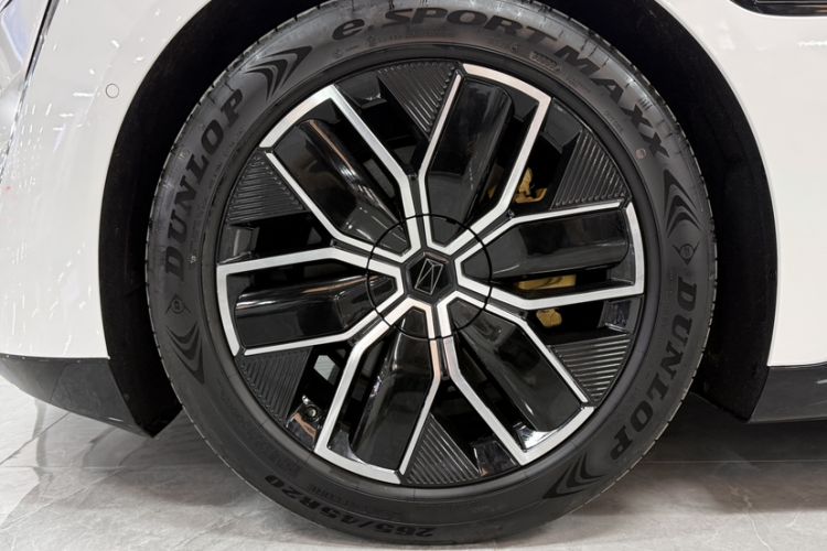 Used Avatr 12 2023 700 Three-Laser Rear-Wheel Drive Luxury Edition Exterior 3