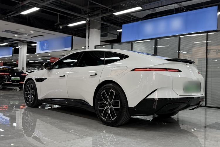 Used Avatr 12 2023 700 Three-Laser Rear-Wheel Drive Luxury Edition Exterior 5