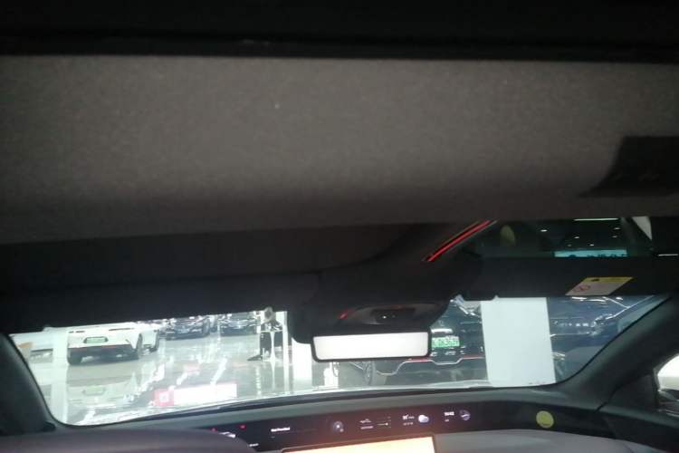 Used Avatr 12 2023 700 Three-Laser Rear-Wheel Drive Luxury Edition Headliner