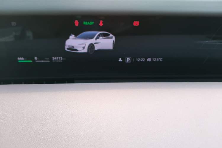 Used Avatr 12 2023 700 Three-Laser Rear-Wheel Drive Luxury Edition Instrument Cluster