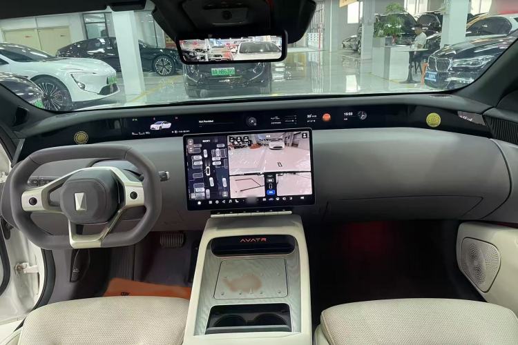 Used Avatr 12 2023 700 Three-Laser Rear-Wheel Drive Luxury Edition Interior 4