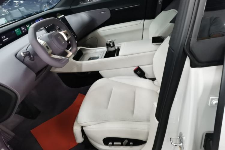 Used Avatr 12 2023 700 Three-Laser Rear-Wheel Drive Luxury Edition Left Front Seat
