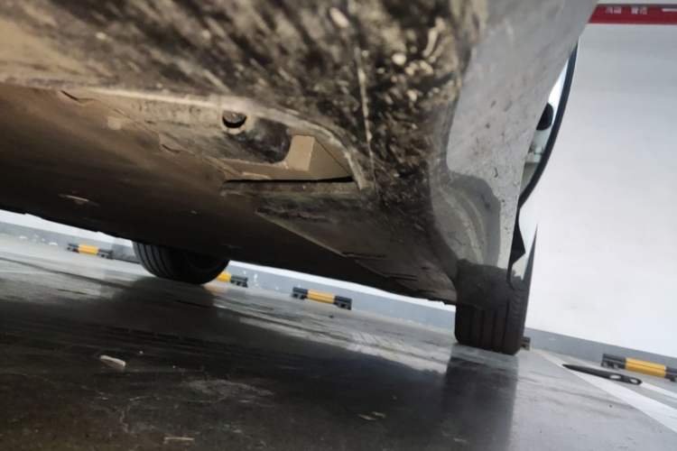 Used Avatr 12 2023 650 Three-Laser Four-Wheel Drive Performance Edition Left Side Sill