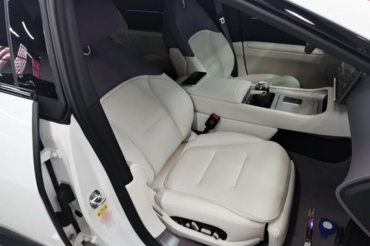 Used Avatr 12 2023 700 Three-Laser Rear-Wheel Drive Luxury Edition Right Front Seat