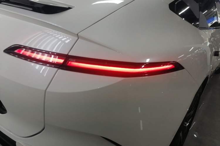 Used Avatr 12 2023 700 Three-Laser Rear-Wheel Drive Luxury Edition Right Rear Taillight