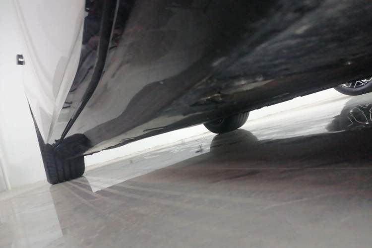 Used Avatr 12 2023 700 Three-Laser Rear-Wheel Drive Luxury Edition Right Side Sill