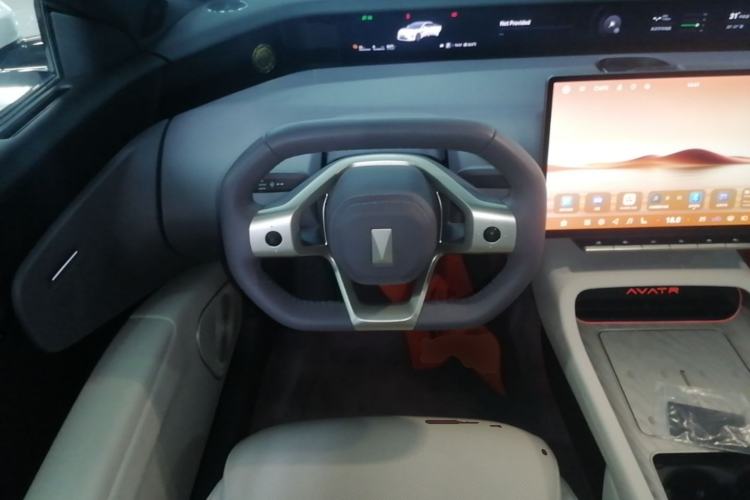 Used Avatr 12 2023 700 Three-Laser Rear-Wheel Drive Luxury Edition Steering Wheel
