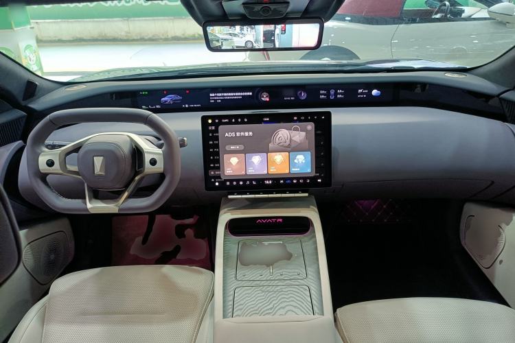 Used Avatr 12 2024 700 Three-Laser Rear-Wheel Drive Luxury Edition Center Console
