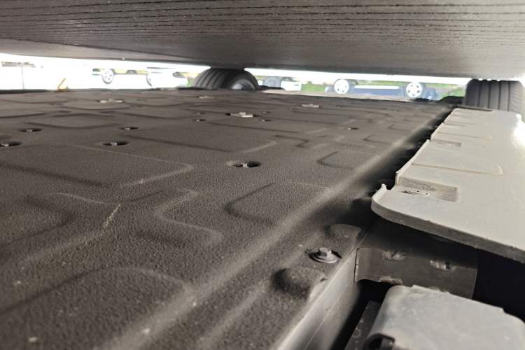 Used Avatr 12 2024 650 Three-Laser Four-Wheel Drive Performance Edition Chassis Rear Left