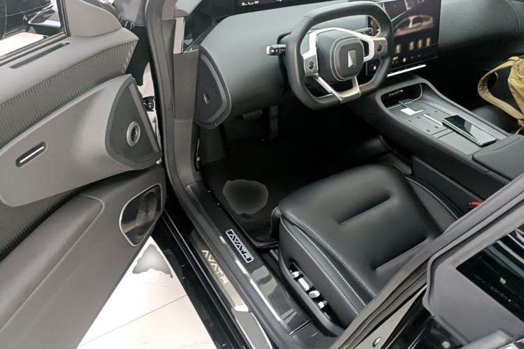 Used Avatr 12 2024 Updated Version 700 Three-Laser Rear-Wheel Drive Luxury Edition Driver Seat