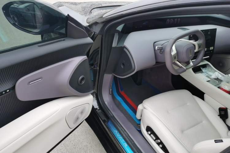 Used Avatr 12 2024 Updated Version 700 Three-Laser Rear-Wheel Drive Luxury Edition Driver Seat
