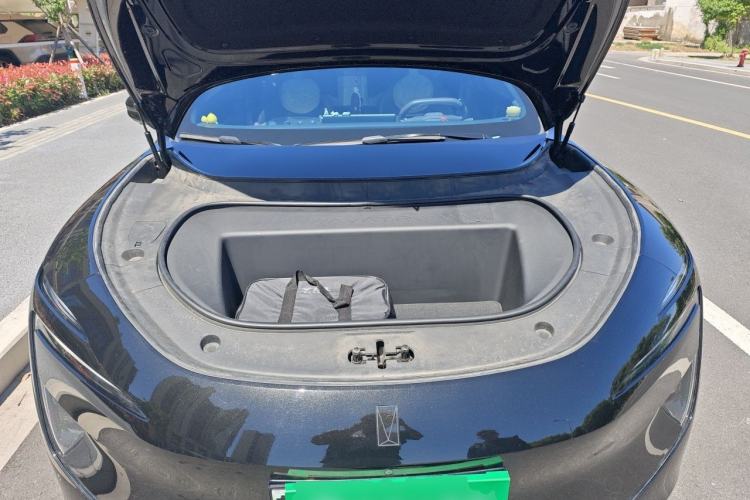 Used Avatr 12 2024 Updated Version 700 Three-Laser Rear-Wheel Drive Luxury Edition Engine Bay