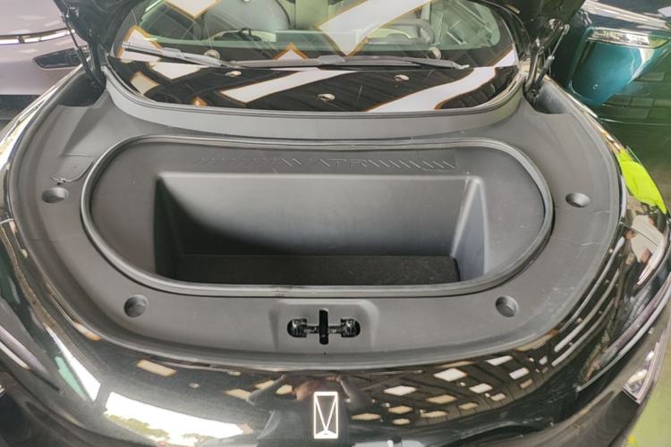 Used Avatr 12 2024 700 Three-Laser Rear-Wheel Drive Luxury Edition Engine Bay