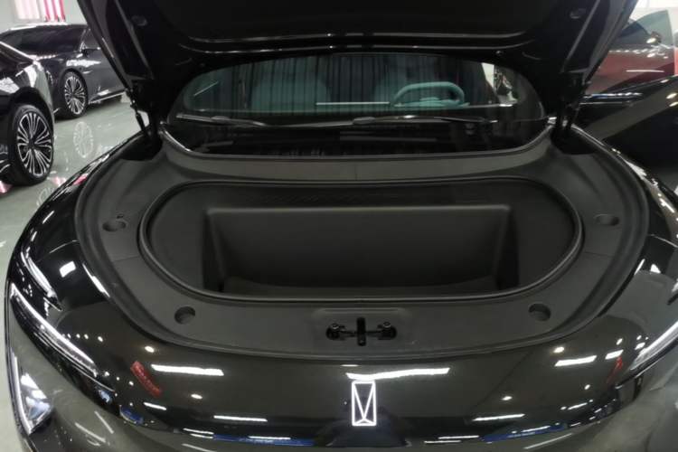 Used Avatr 12 2024 650 Three-Laser All-Wheel Drive GT Version Engine Bay