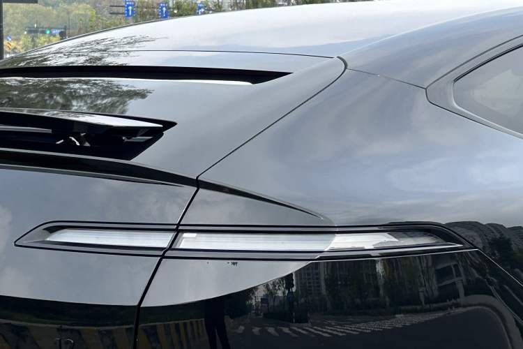Used Avatr 12 2024 700 Three-Laser Rear-Wheel Drive Luxury Edition Exterior 10