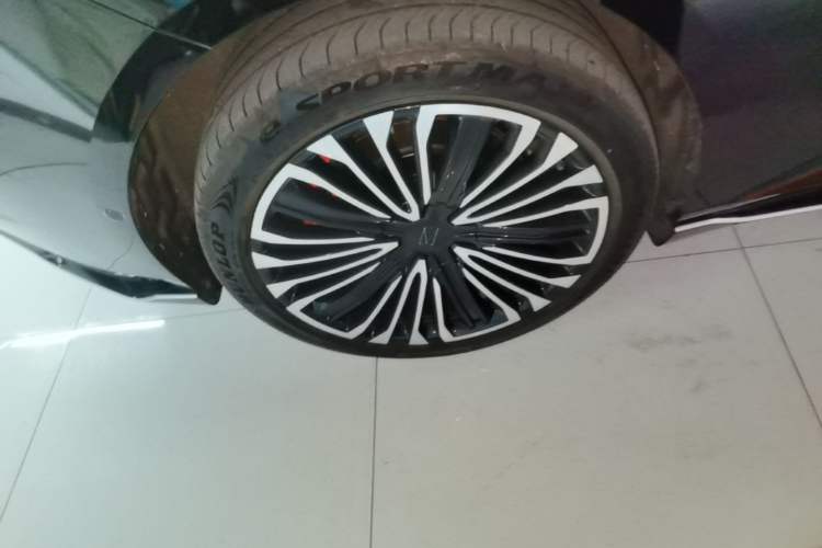 Used Avatr 12 2024 650 Three-Laser Four-Wheel Drive Performance Edition Exterior 5