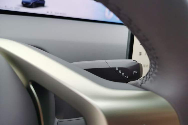 Used Avatr 12 2024 Updated Version 700 Three-Laser Rear-Wheel Drive Luxury Edition Gear Lever